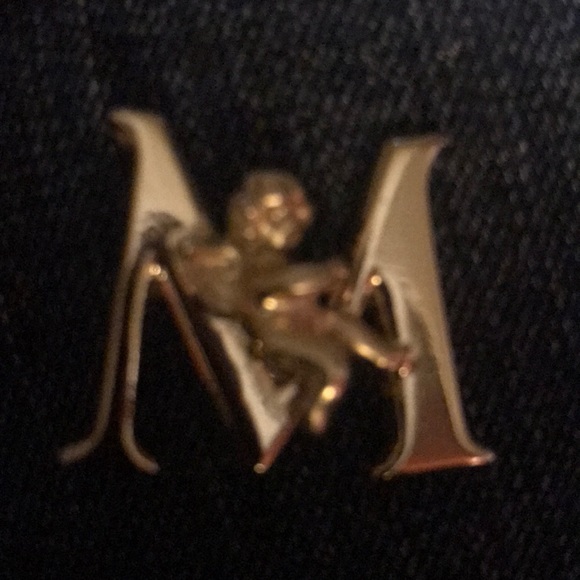 “M” Pin with angel - Picture 7 of 7